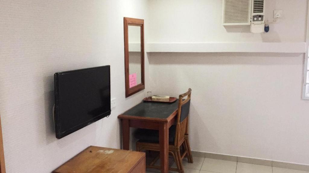 Angsa Hotel *